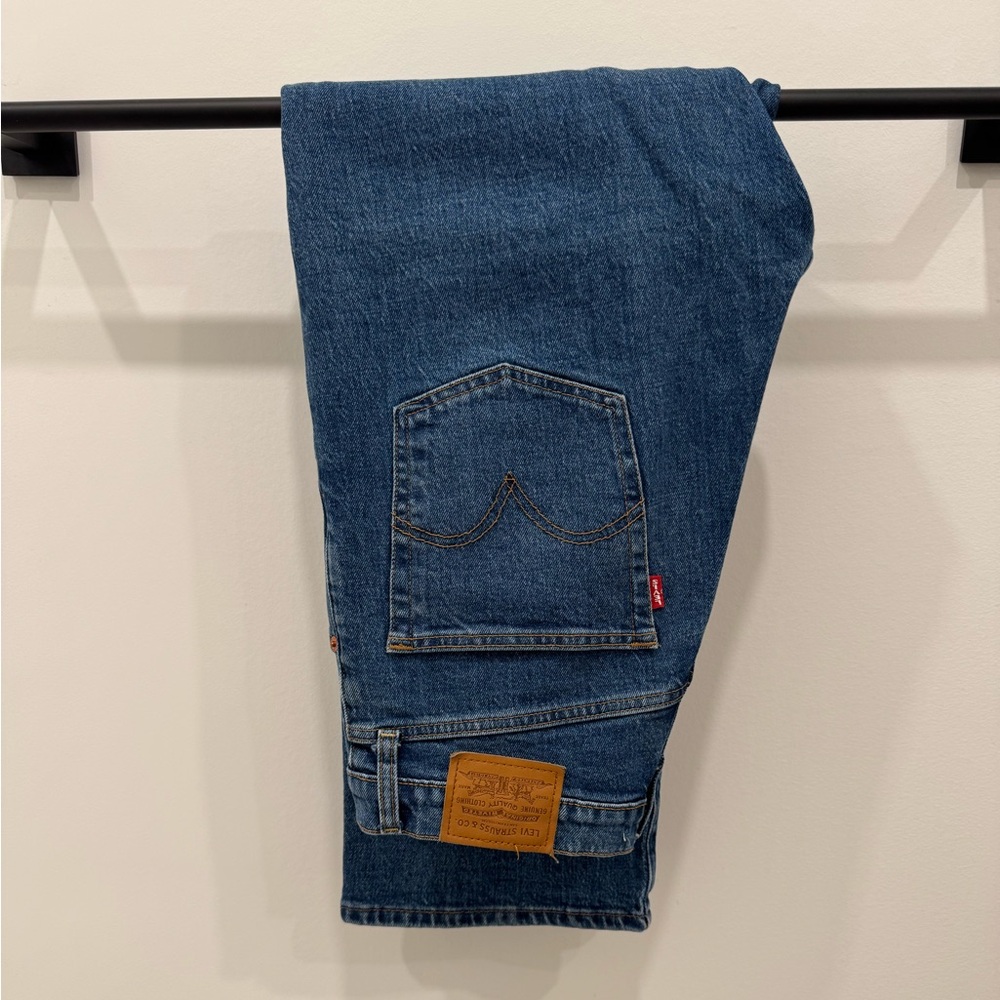 Levi’s Ribcage Jeans - Size 29